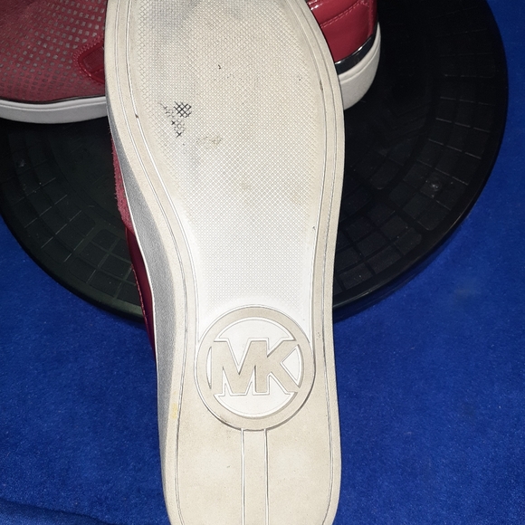Michael Kors Red Patent & Faric Mesh-Dress Style Sneakers Sz. 7.5M-US, 38M-EU - Picture 7 of 8